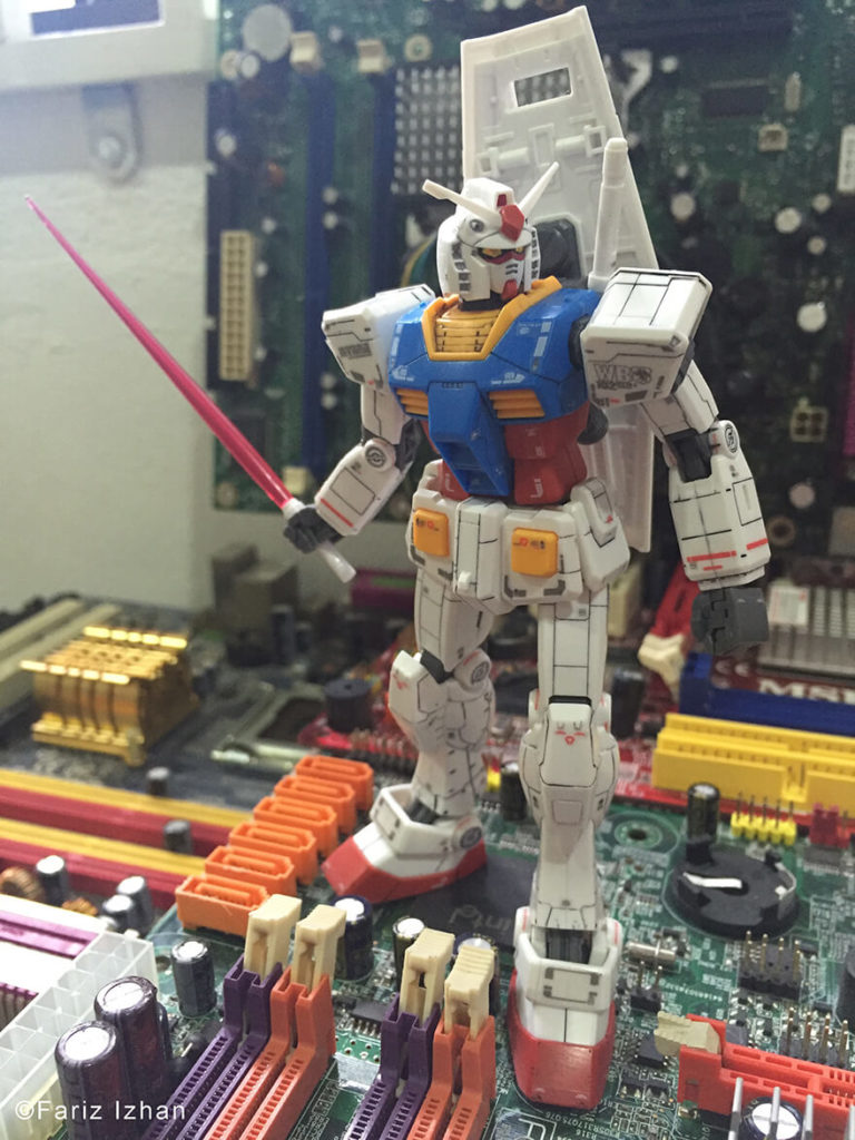 motherboard-action-pose-hg-gundam-rx-78-2-ver-gft-photoshoot-by-fariz-izhan